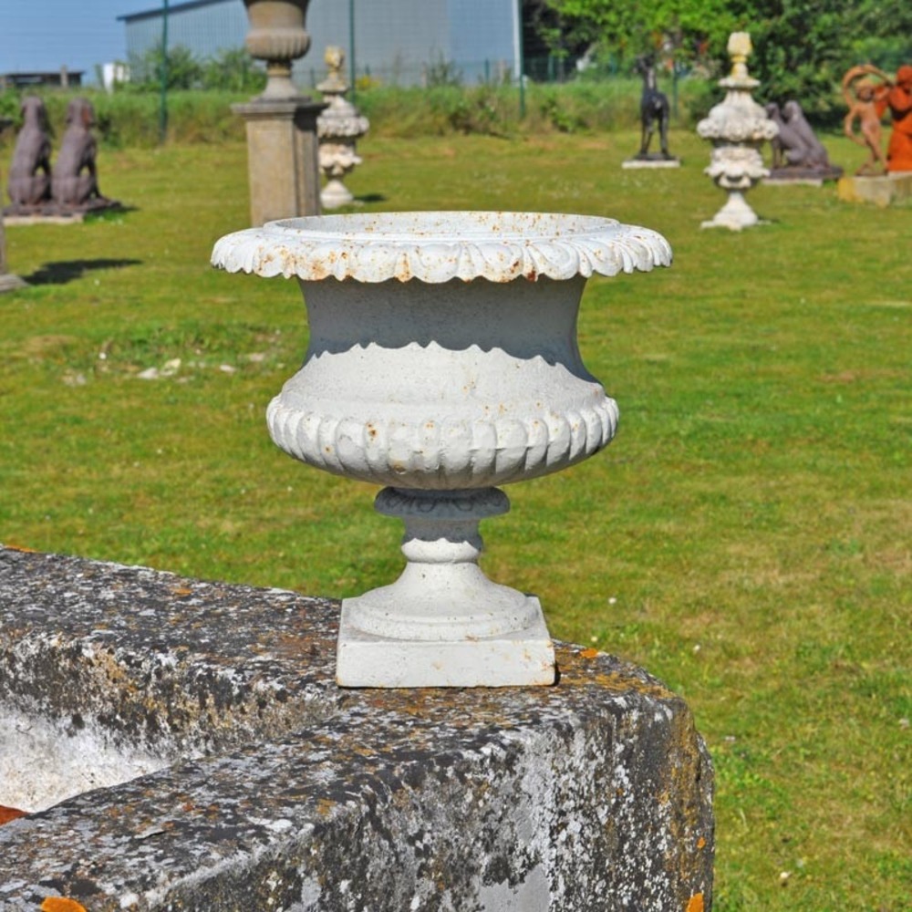 Vase médicis fonte blanc patiné 26cm