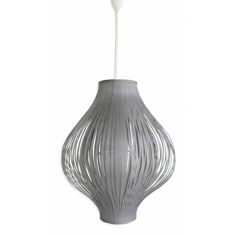 Lustre plastique gris - décoration d'autrefois