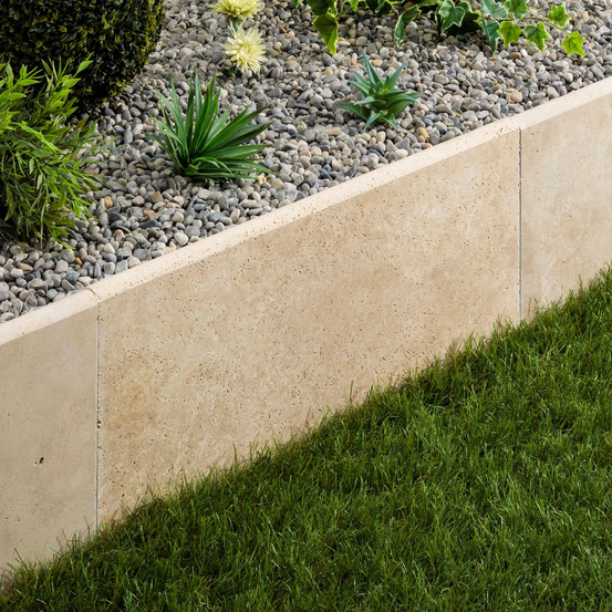 Bordure de jardin travertin beige clair 61x33x3 cm (à l'unité) - ro'ma nature