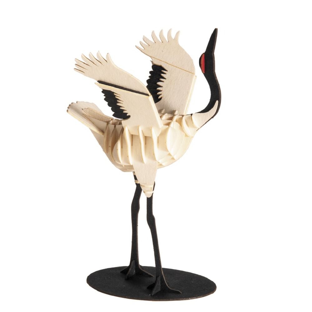 Maquette 3d en papier grue blanche