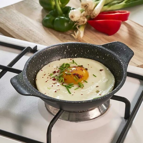 Poêlon à oeufs