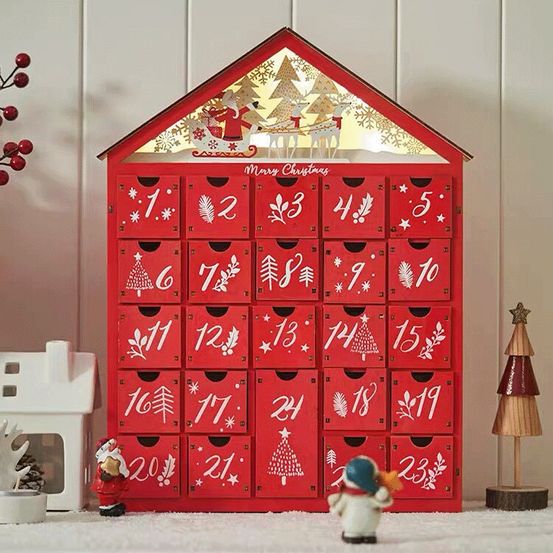 Calendrier de l'avent maison rouge avec led