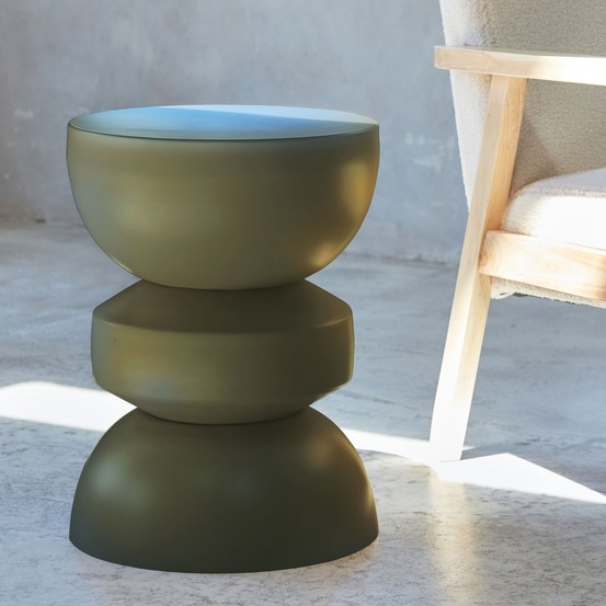 Table d'appoint. Bout de canapé. Table de chevet en métal. Vert kaki. Assa. Ø32 x h 44.5cm