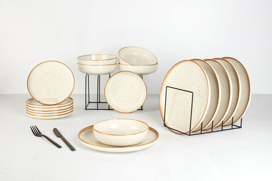 Cosy & trendy Service en Grès baltic vanilla 18 pièces, 6 personnes