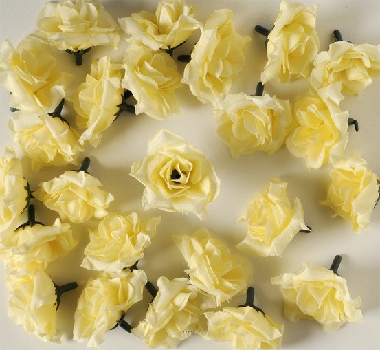 Tetes de rose Artificielle X 24 Champagne