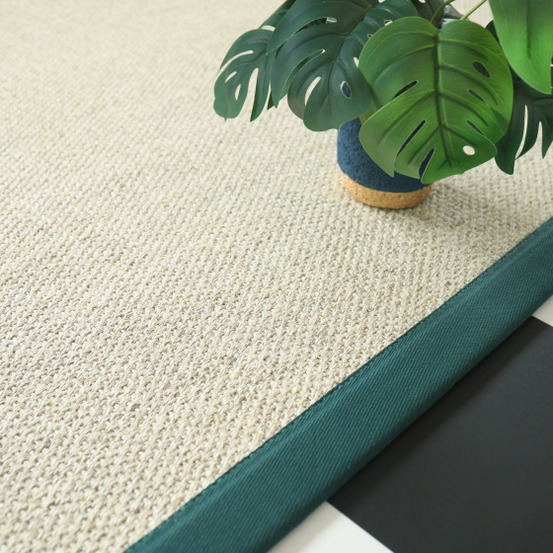 Tapis sisal - tulum blanchi - ganse vert émeraude - 120 x 170 cm
