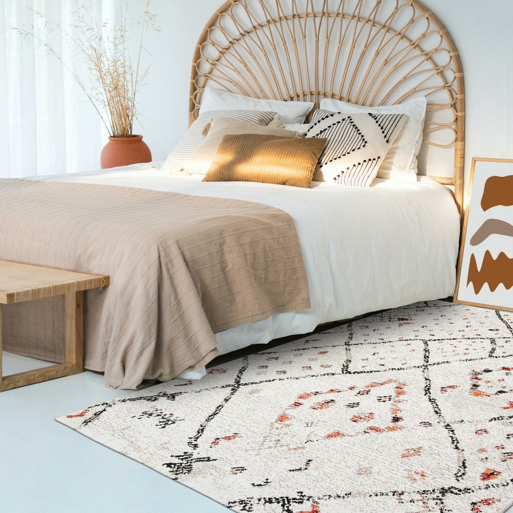 Tapis salon 160x160 tissé crème carré motif berbère moryla c