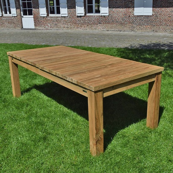 Table extensible en teck recyclé 220/260 /300 x 100 taurus