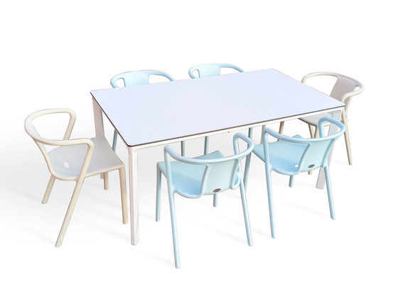 Ensemble repas meet 6 places en aluminium et peinture epoxy blanc