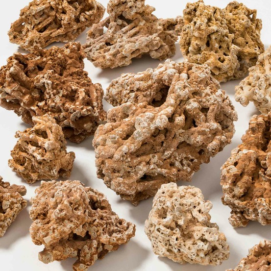 Roches jardin décoratives spaghetti rosso 10-20 cm (lot de 3 filets de 10 kg)