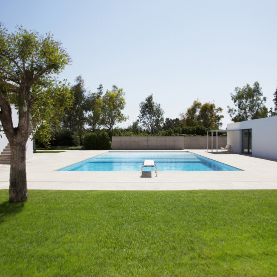 Gazon synthétique spécial piscine - 30mm - rouleau de 1m x 19m