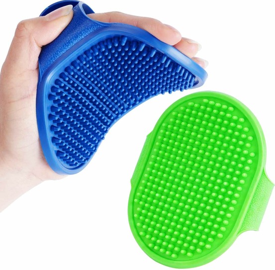 Brosse de bain en silicone pour chien – massage et nettoyage