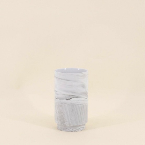 Vase en céramique effet marbre blanc 15cm