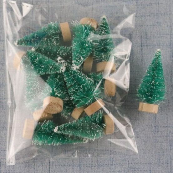 Village de noël - sapins verts