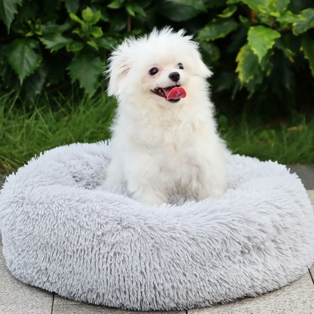 Coussin chien rond et moelleux 70 cm gris clair