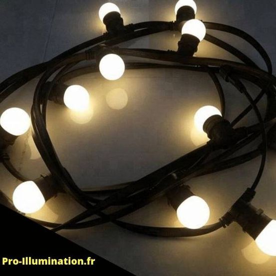 Guirlande extérieure guinguette ip65 30m 30 ampoules plastique 1w led blanc chaud câble caoutchouc noir professionnelle