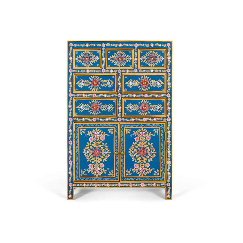 Buffet bois multicolore - décoration d'autrefois