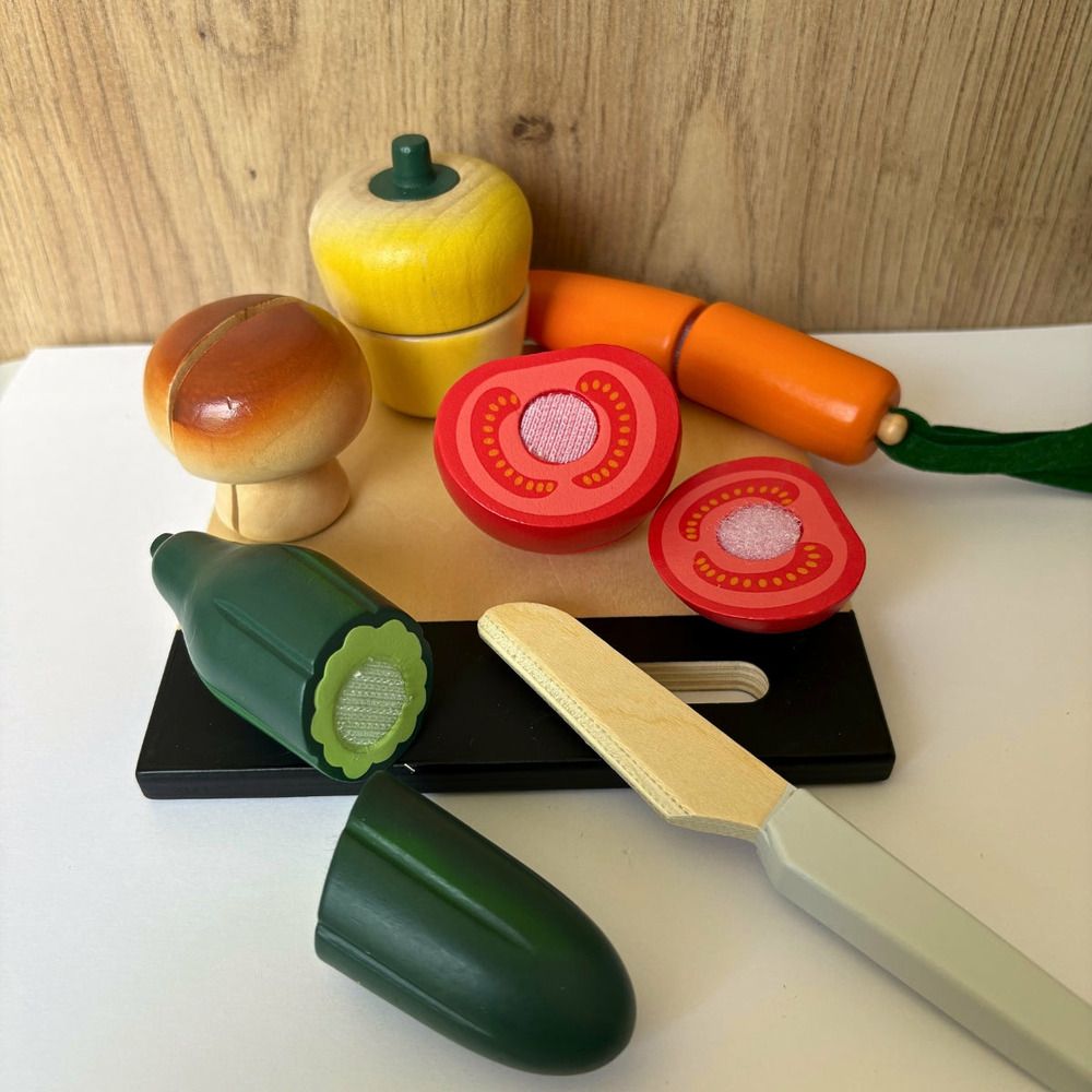 Set de fruits et légumes à découper
