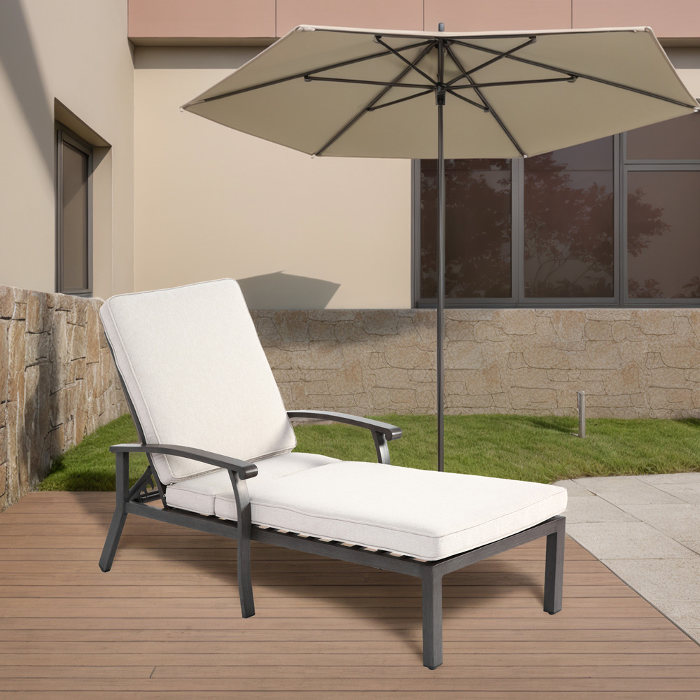 Chaise longue de patio avec coussin en coton, coussin imperméable beige