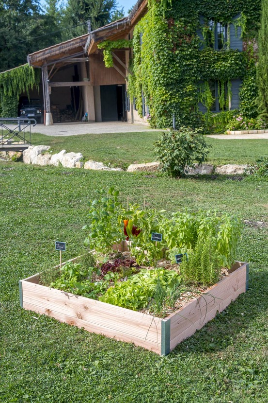 Carre potager design l100 x l95 x h18cm ep19mm