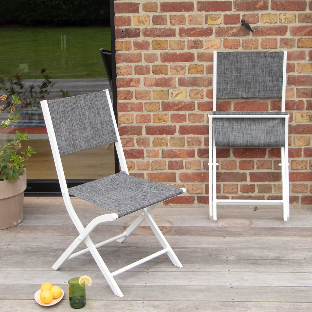 Lot de 2 chaises pliantes modulo aluminium blanche, assise en textilène gris chiné