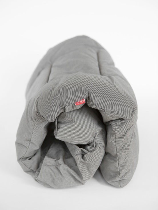 Coussin moelleux pour relax FIESTA - en oléfine Blanc-noir L.124xl.65cm