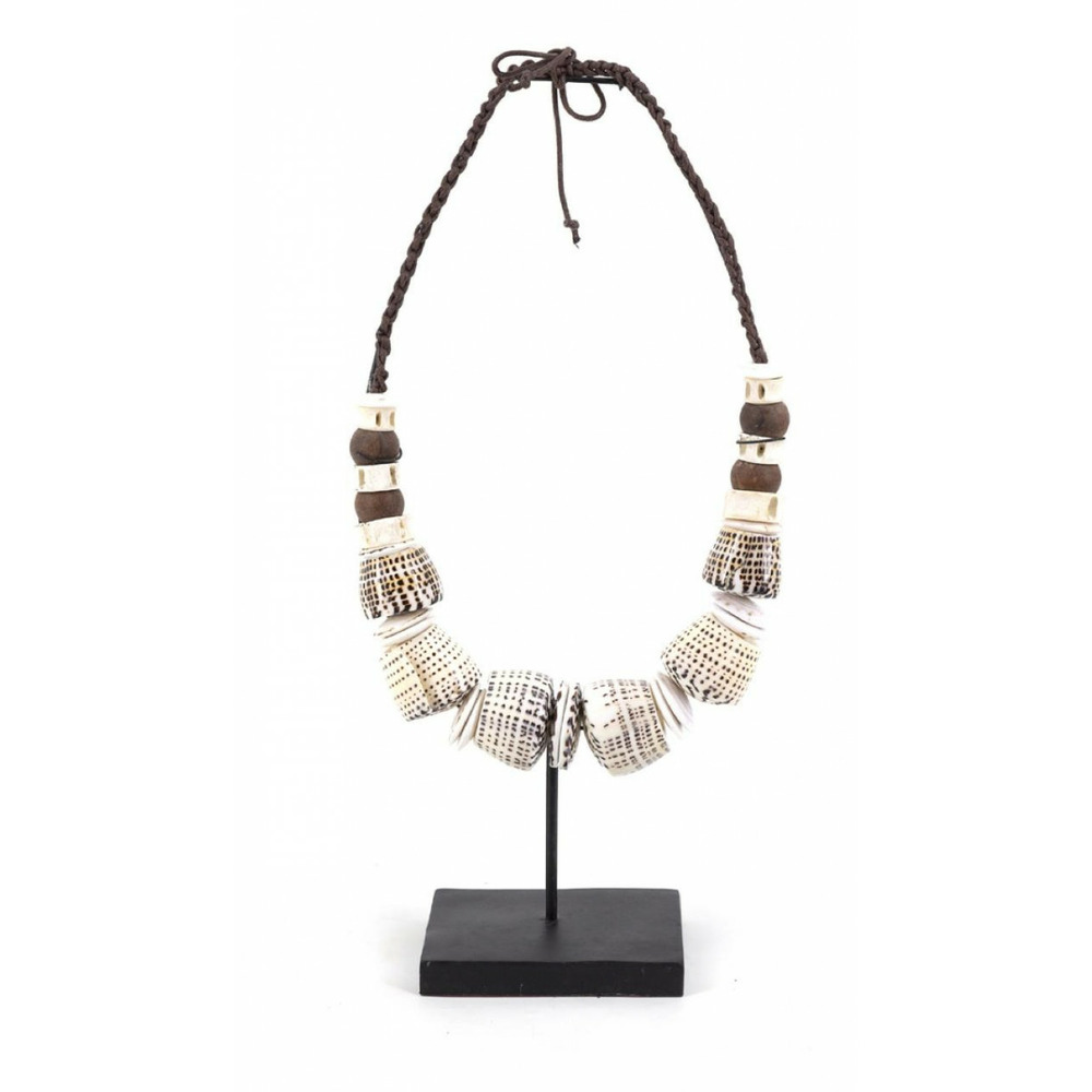 Sculpture collier coquilles corde blanc coquilles blanc - décoration d'autrefois