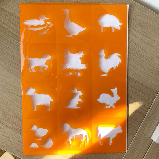 24 mini pochoirs pour enfants : thème de la campagne