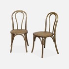 Lot de deux chaises vintage en bois avec assise en rotin et dossier arrondi coloris marron vieilli