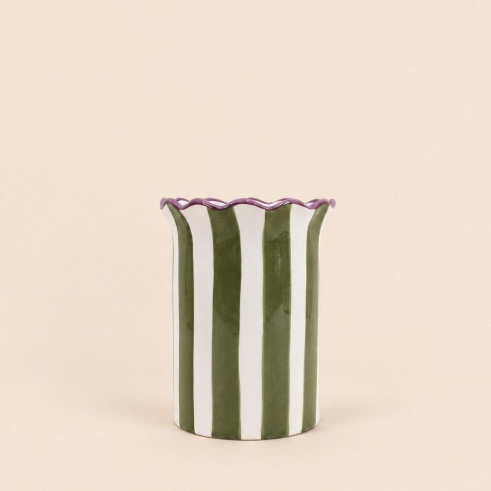 Vase en céramique rayé vert festonné 16x21cm