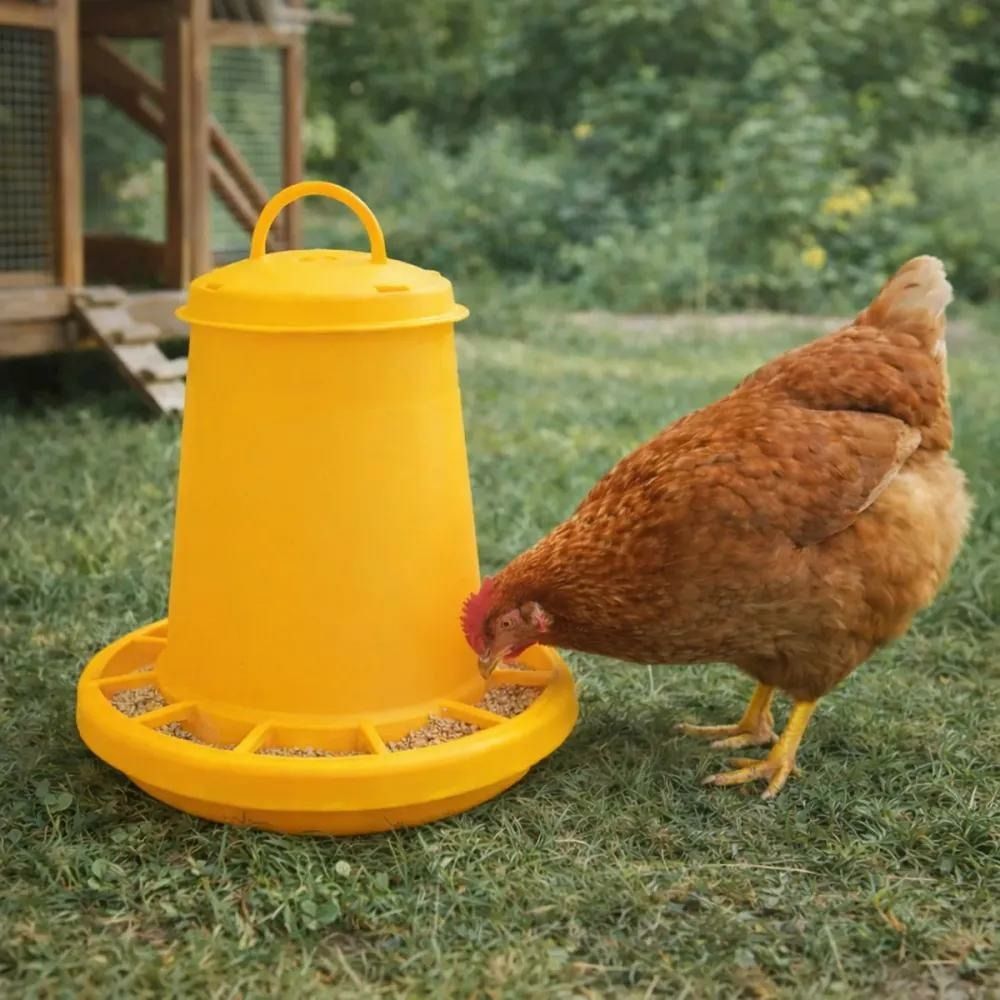 Mangeoire à trémie cylindrique plastique avec poignée - 3,5 kg - jaune