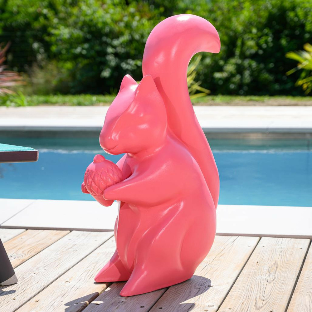 Statue écureuil de jardin rose 64 cm