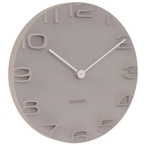 Horloge moderne avec aiguilles chromées on the edge gris
