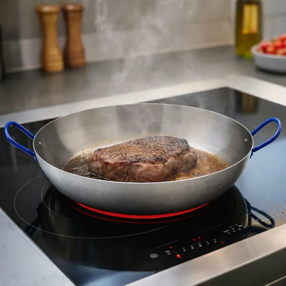 Poêle lyonnaise polie avec anses acier poli 40cm