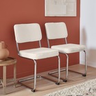2 chaises cantilever - maja - à bouclettes couleur crème . 46 x 54.5 x 84.5cm