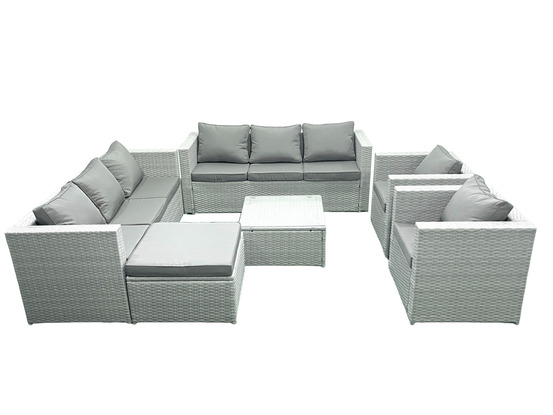 Salon de jardin en rotin avec 2 fauteuil table basse carrée grand tabouret gris clair mixte