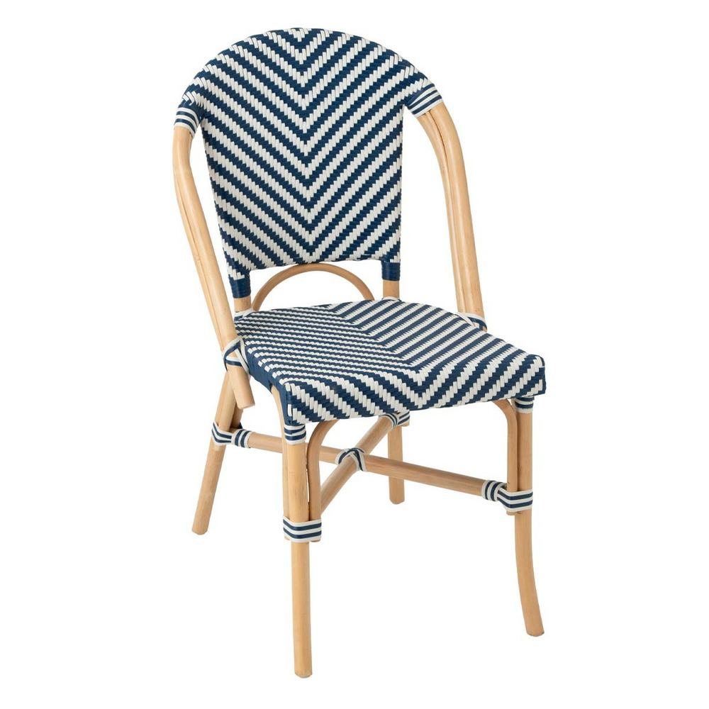 Chaise en rotin 
