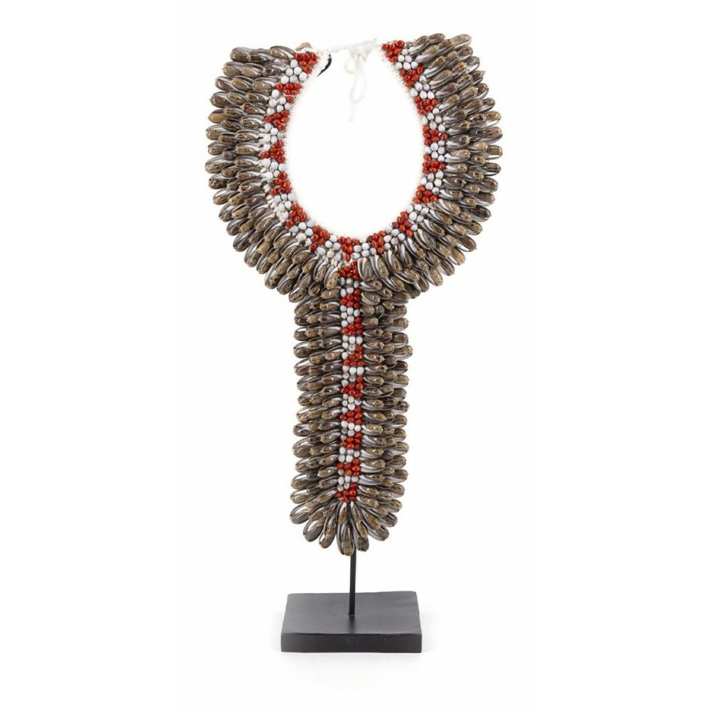 Sculpture collier coquilles corde corde marron - décoration d'autrefois