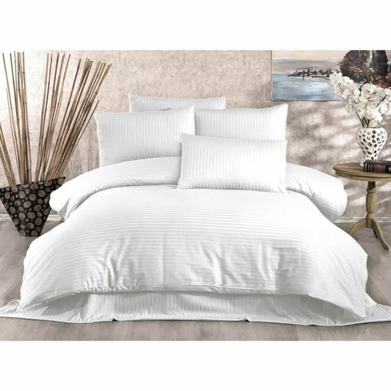 Parure de lit - housse de couette 220 x 240 + 2 taies d'oreiller 60 x 60, 70% polyester - blanc