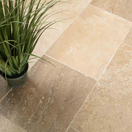 Carrelage travertin sahraï long. Libre x40,6x1,5 cm - intérieur et extérieur (lot de 1 m²) - ro'ma nature