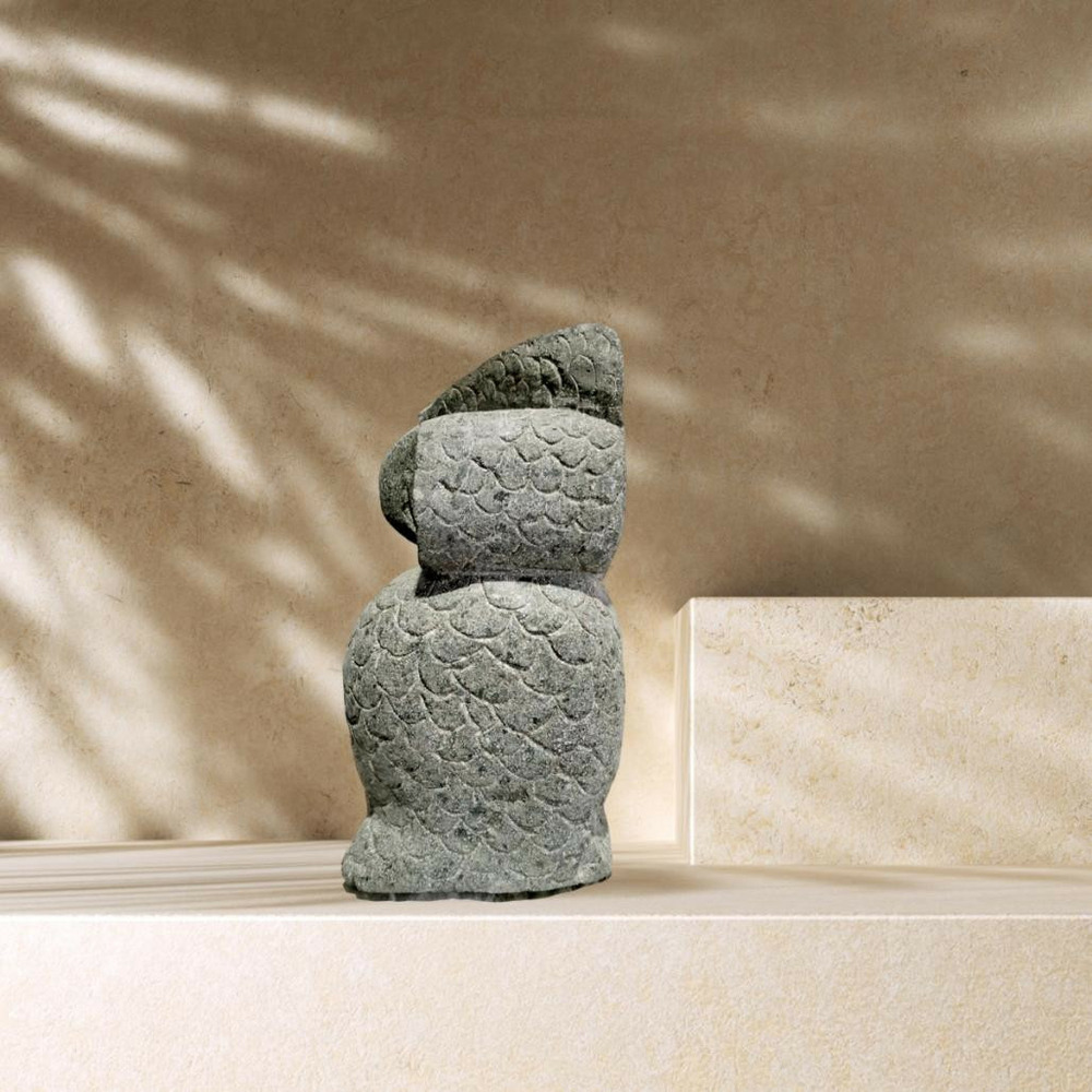 sculpture lourde en pierre moulée un écureuil (1) - pierre