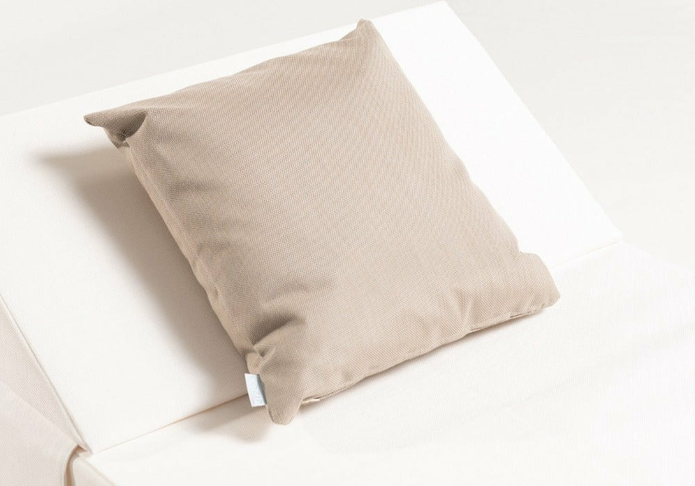 Coussin cozip 40x40cm | batyline eden waterproof beige