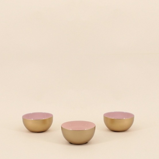 Lot de 3 coupelles en métal doré, rose