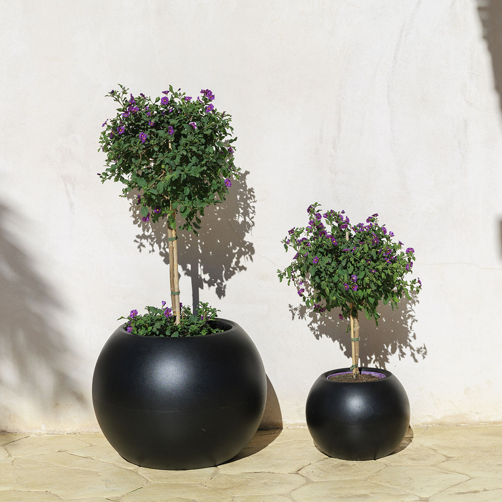 Dalia 70 - pot rond pour plantes et fleurs en polyéthylène ø68x50 cm pour l'extérieur et l'intérieur très résistant. Couleur noir