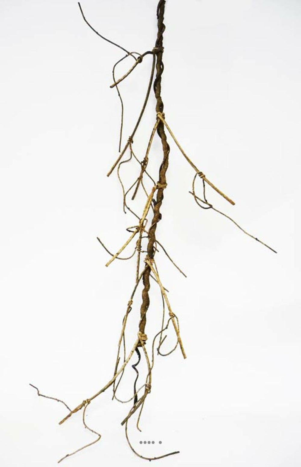 Branche liane ramifiee artificielle l 130 cm brune mousse pu arme