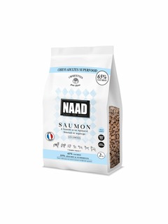 NAAD Croquettes Sans Céréales - 65% Saumon Superfood - Chiens Adultes - 2kg