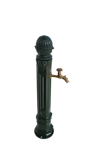 Borne griffon s/v vert 6009 robinet colvert h. 102 cm x l. 17,5 cm