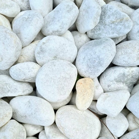 Sac de +/- 400 kg = 5m² gravier marbre blanc roulé 25/40