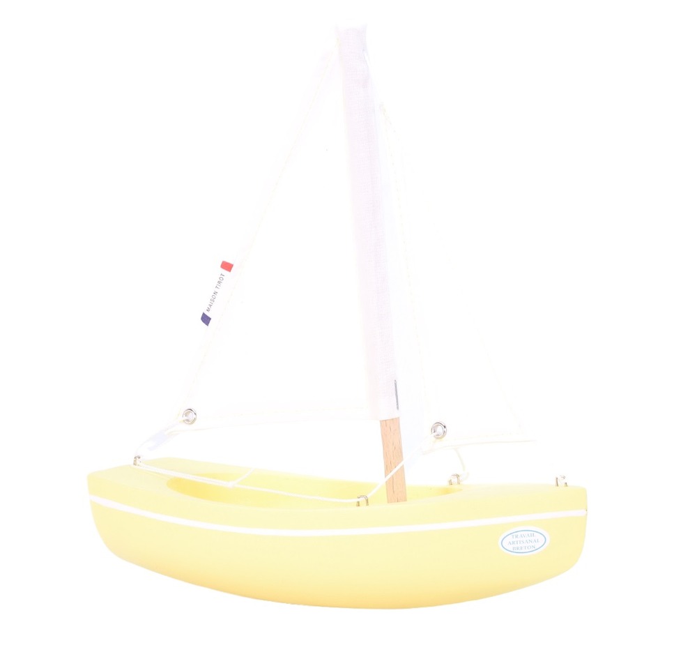 Bateau le sloop jaune 21cm