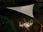 Voile d'ombrage triangulaire leds solaires taupe + adaptateur